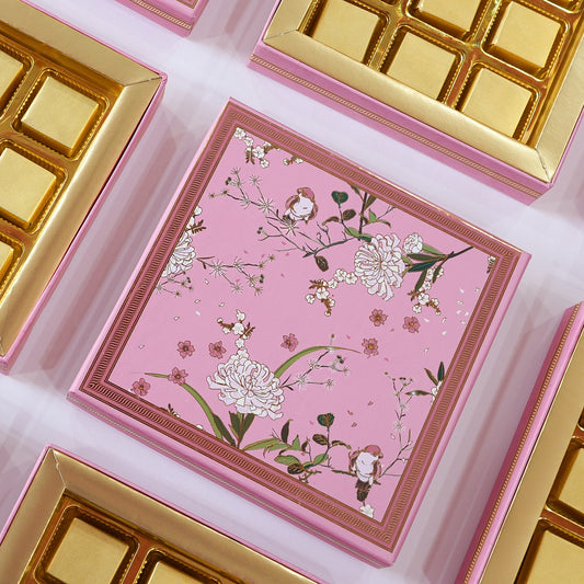 The Pink Delight Box for Your Sister